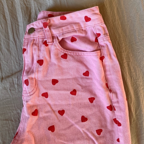 Pink & Red Heart Jeans - Picture 2 of 5